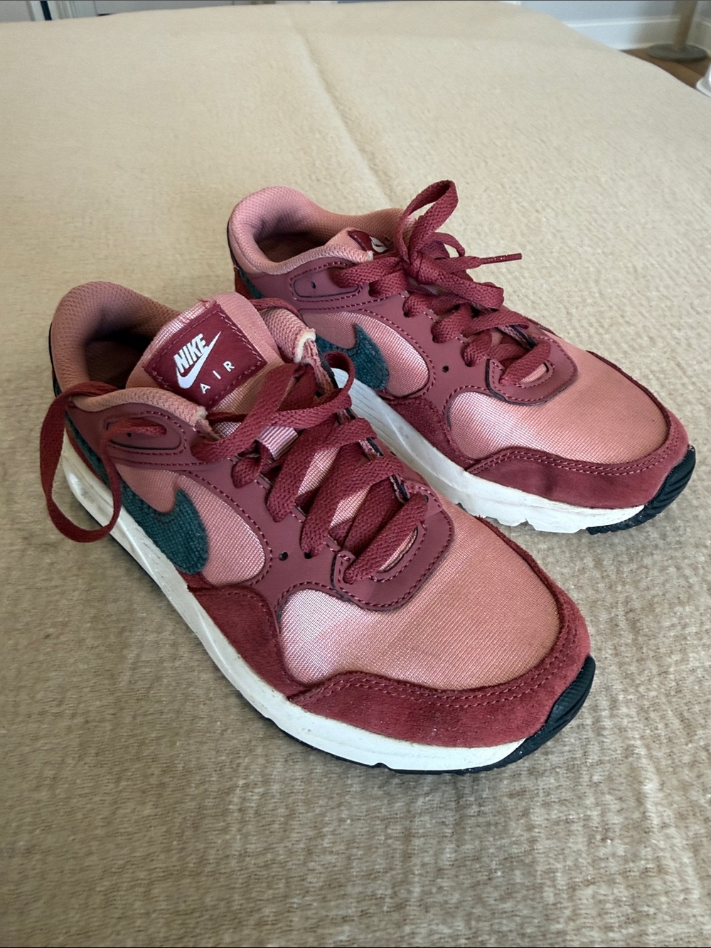 Nike Air Max SC - Women’s size 6